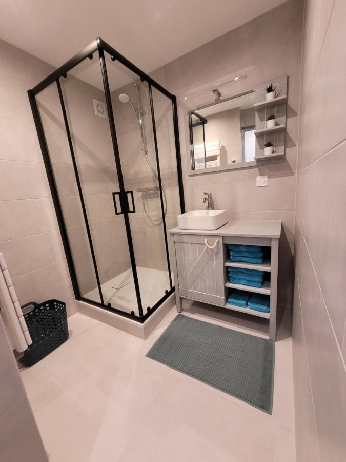 Il Vialetto, Appartement Capri, Spacieux, Tout Confort, Au Calme Jeumont Eksteriør bilde